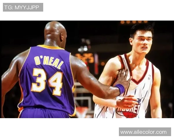 篮球八卦评分揭晓究竟是高光表现还是低迷时刻引发热议 篮球八卦评分揭晓究竟是高光表现还是低迷时刻引发热议